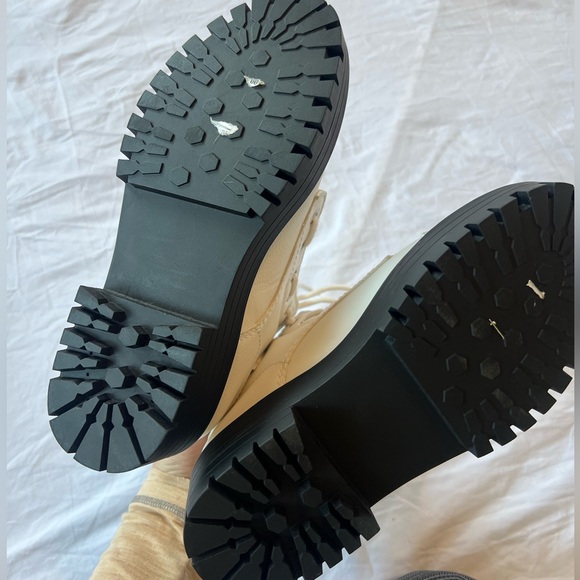 Brand new white combat boots, with zipper and laces - Picture 7 of 7